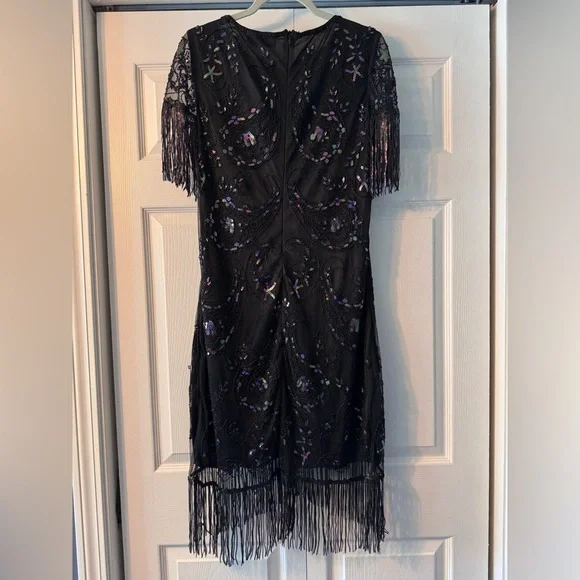 Flapper Fringed Dress with Holographic Sequins - Picture 9 of 9